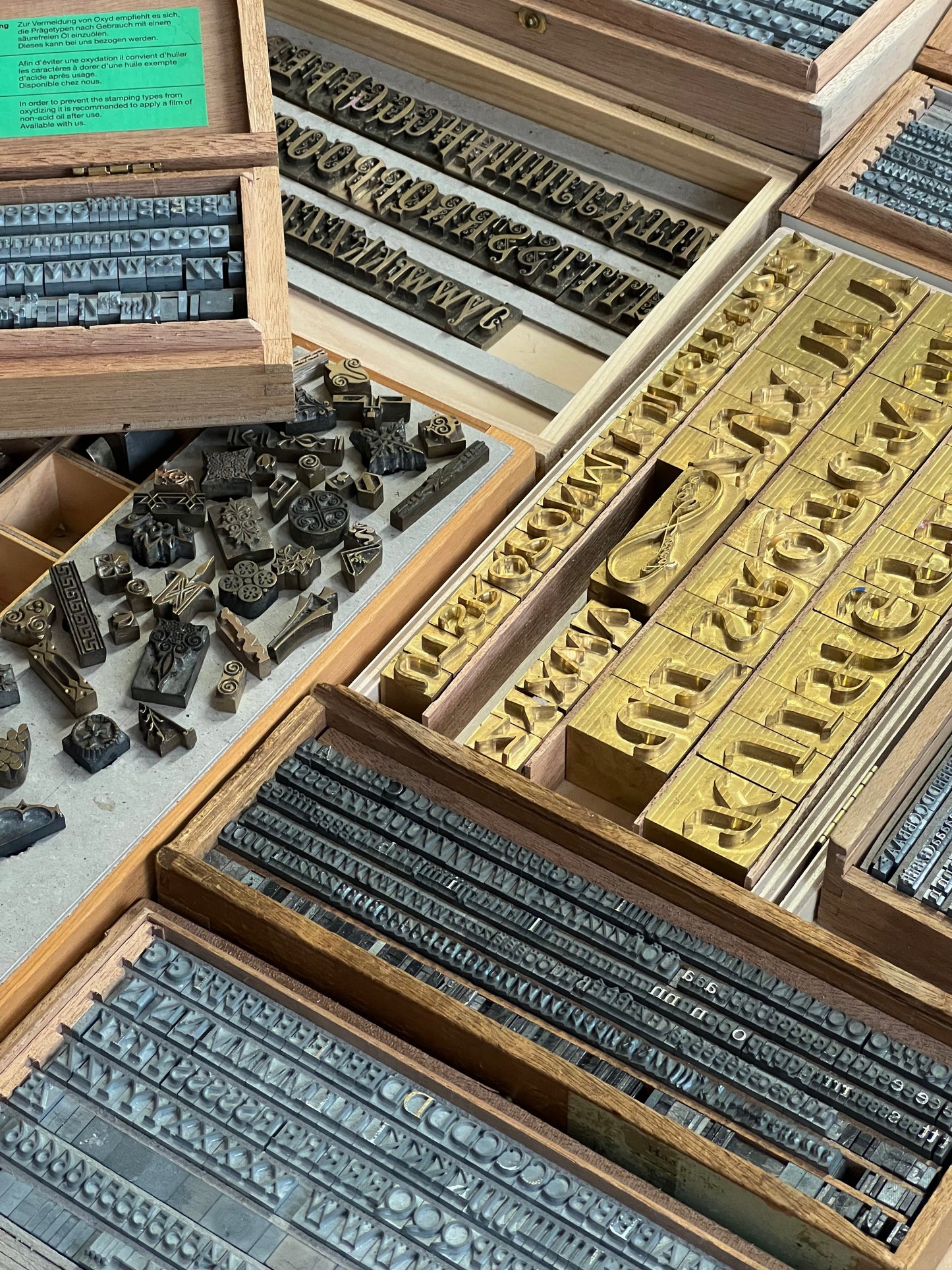 Foil-blocking notebooks